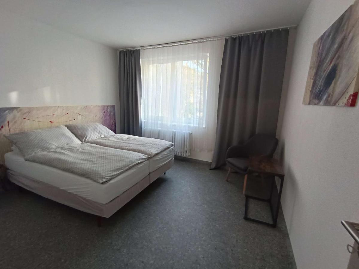Apartmany Nad Splavem Зноймо Екстер'єр фото